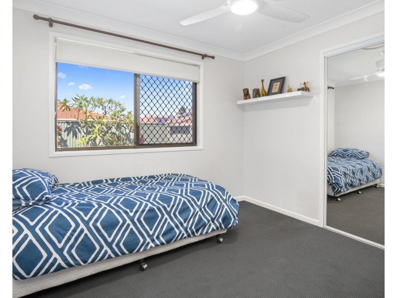 14 Auk Avenue, Burleigh Waters QLD 4220