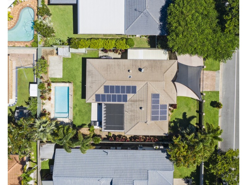 14 Auk Avenue, Burleigh Waters QLD 4220