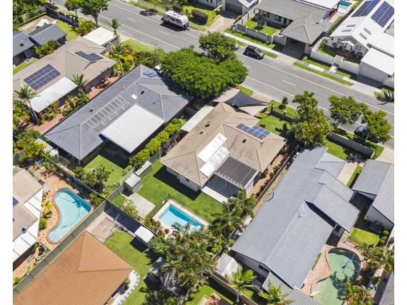 14 Auk Avenue, Burleigh Waters QLD 4220