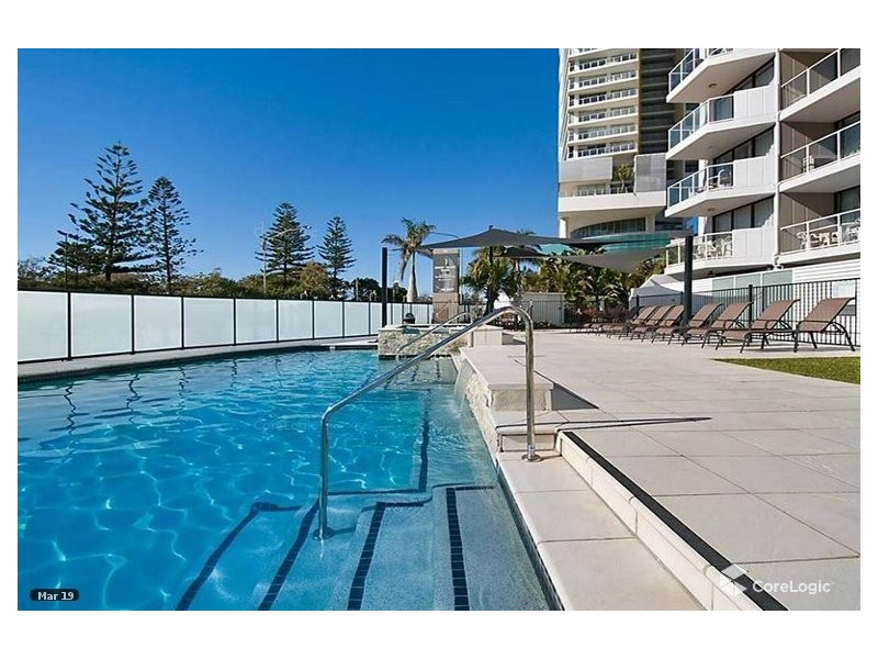205/157 Old Burleigh Road, Broadbeach QLD 4218