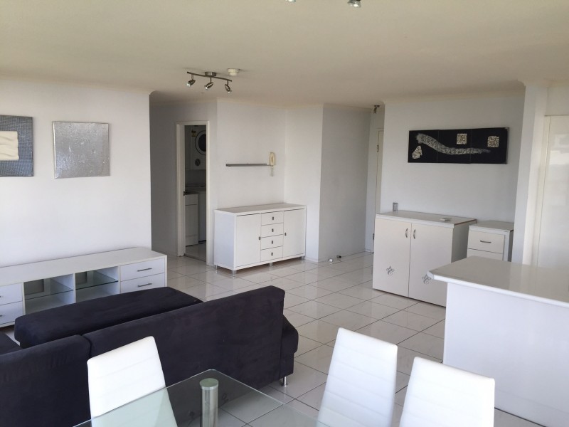 205/157 Old Burleigh Road, Broadbeach QLD 4218