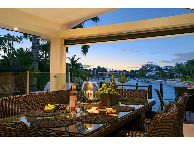 30 Cypress Drive, Broadbeach Waters QLD 4218