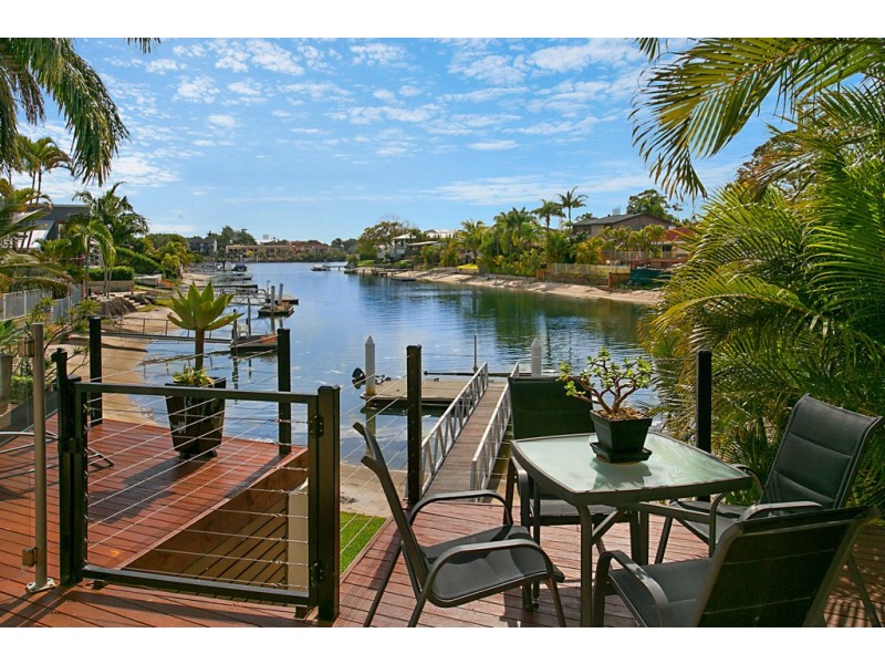 30 Cypress Drive, Broadbeach Waters QLD 4218
