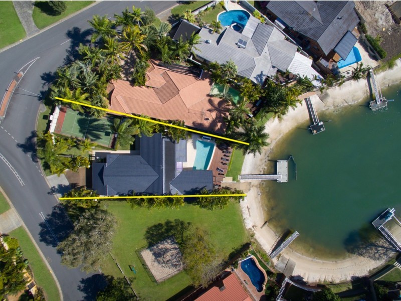30 Cypress Drive, Broadbeach Waters QLD 4218