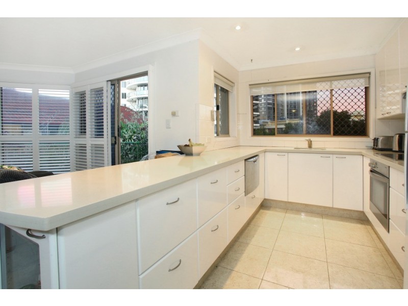 15 ‘Park Vista’ 61 Bauer Street, Southport QLD 4215