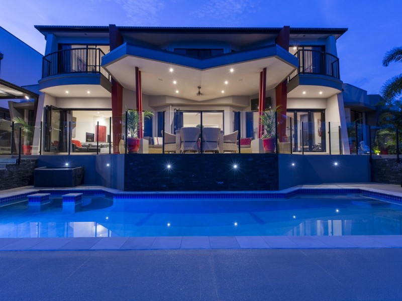 16 North Quay Drive, Biggera Waters QLD 4216