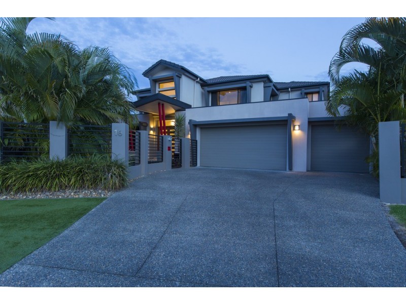 16 North Quay Drive, Biggera Waters QLD 4216