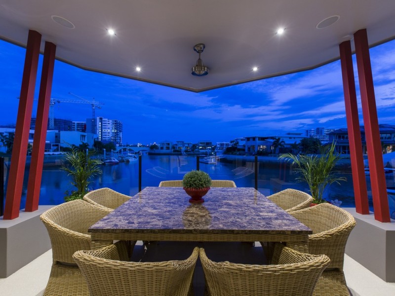 16 North Quay Drive, Biggera Waters QLD 4216