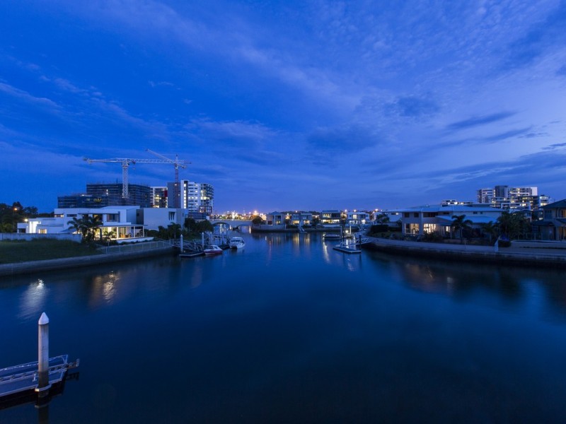 16 North Quay Drive, Biggera Waters QLD 4216