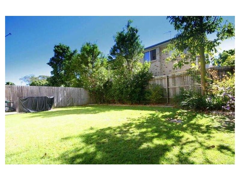4/117 Eugaree St, Southport QLD 4215
