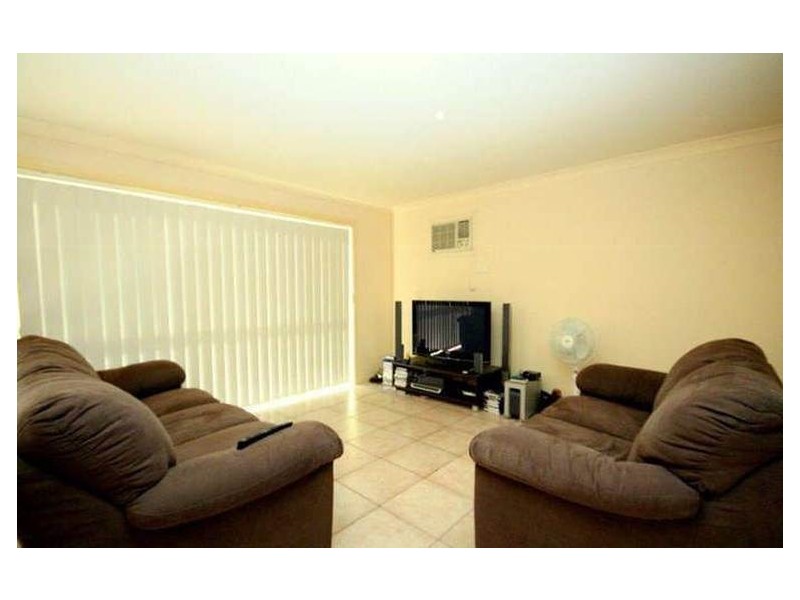 4/117 Eugaree St, Southport QLD 4215