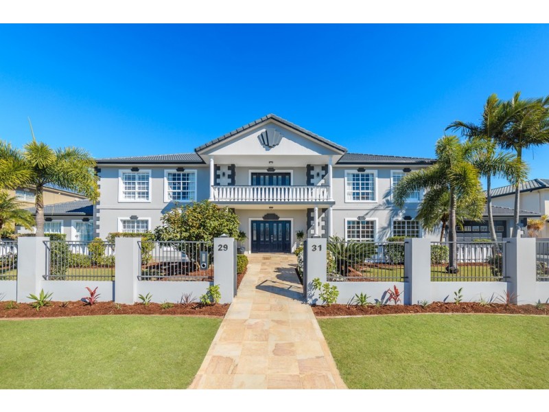 29-31 Cessnock Close, Mermaid Waters QLD 4218