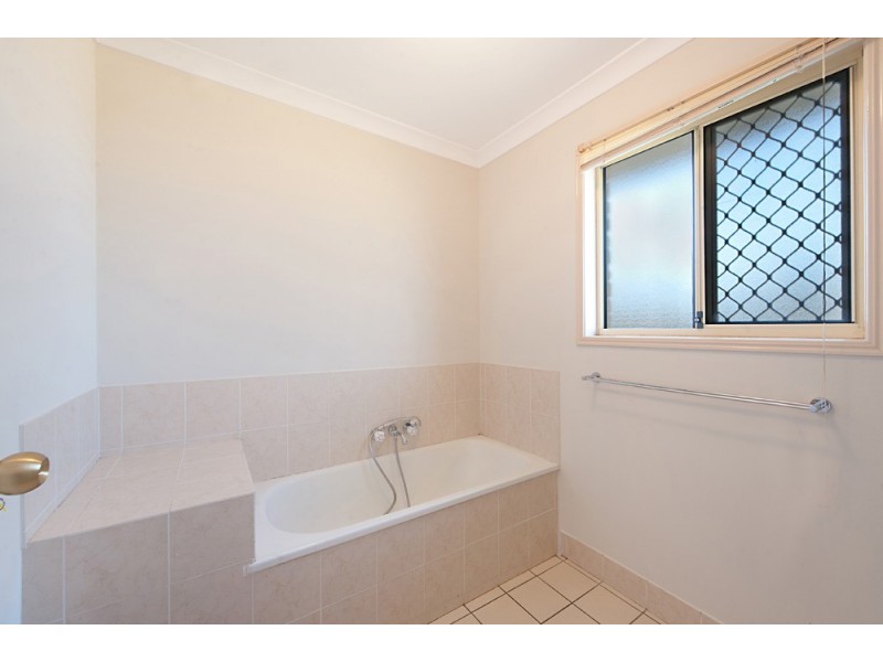 1 Marang Court, Tanah Merah QLD 4128