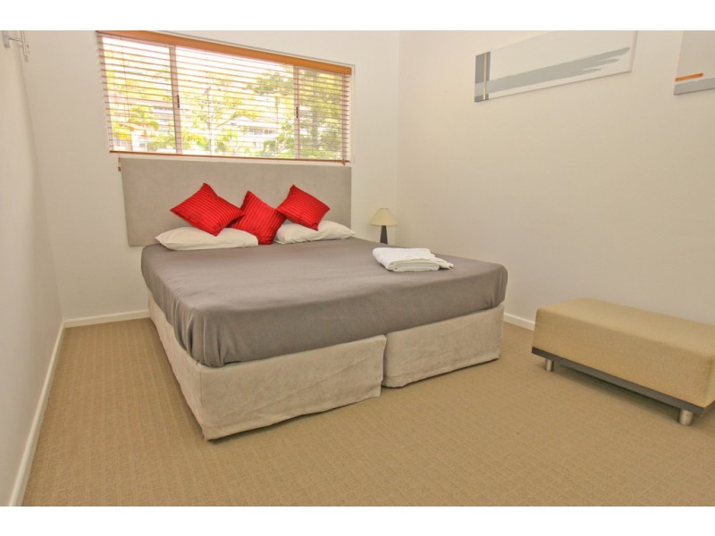 3/53 Connor Street, Burleigh Heads QLD 4220