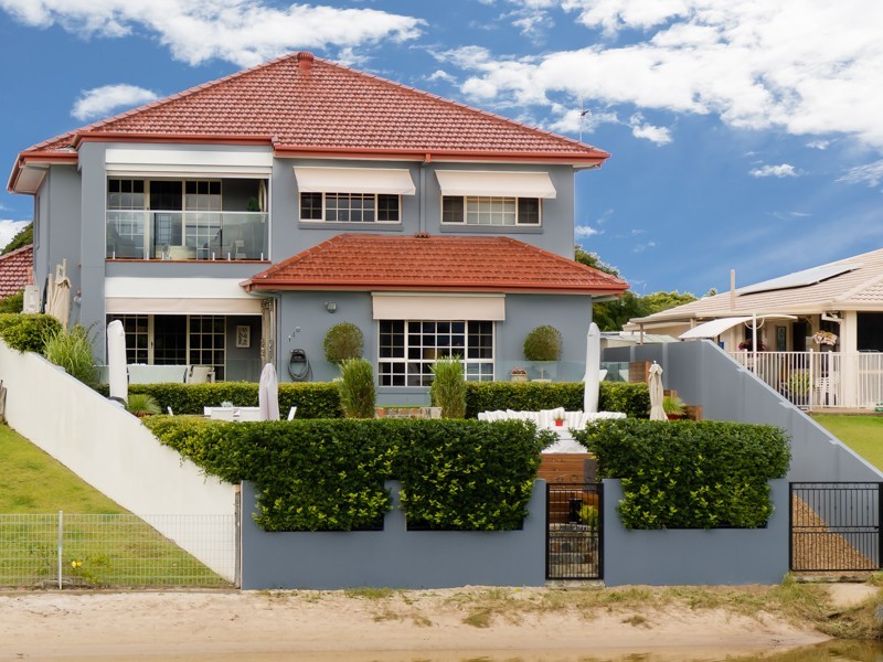 140 Campbell Street, Sorrento QLD 4217