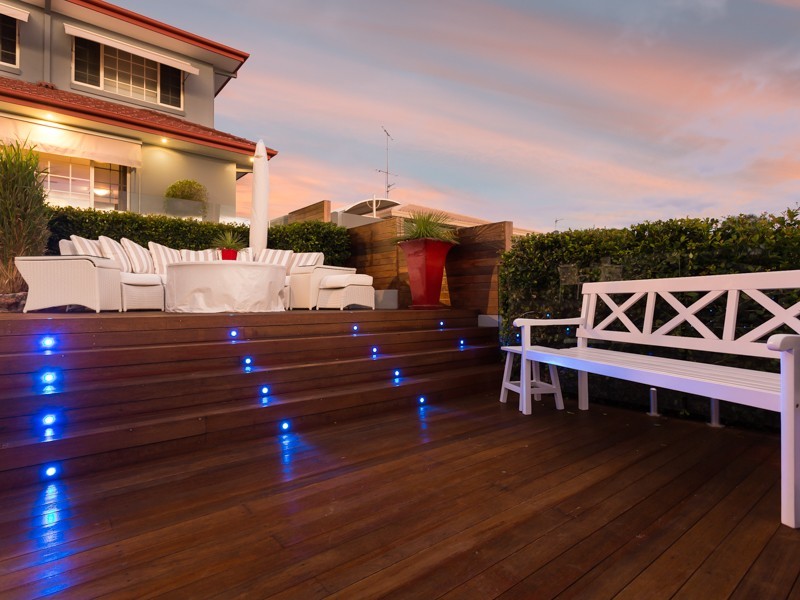 140 Campbell Street, Sorrento QLD 4217