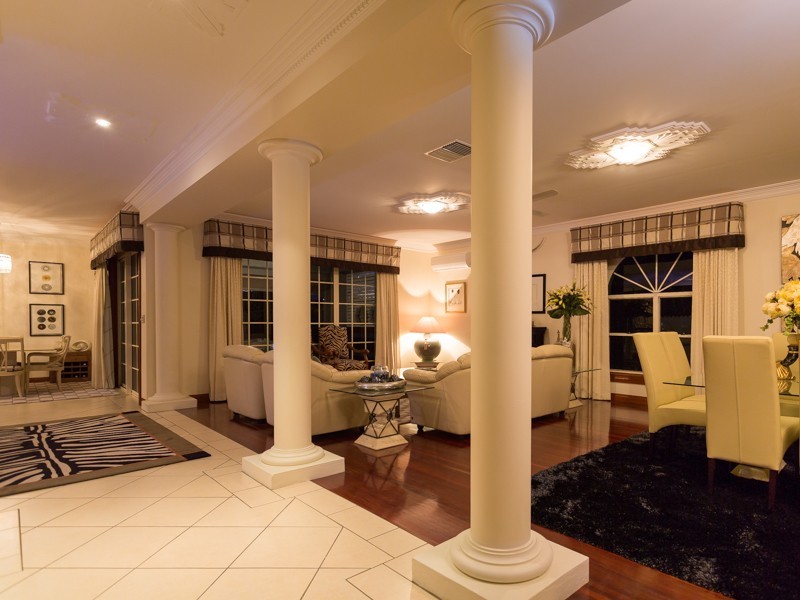 140 Campbell Street, Sorrento QLD 4217