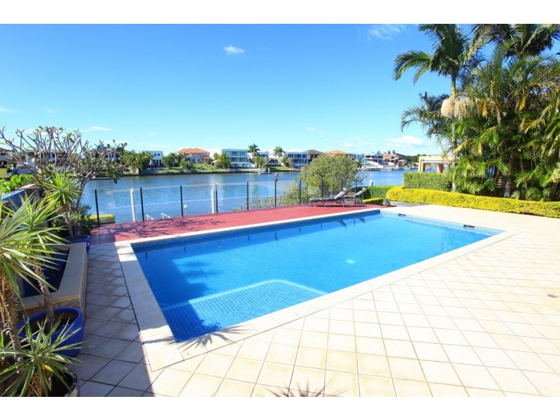 48 Fitzwilliam Street, Carrara QLD 4211