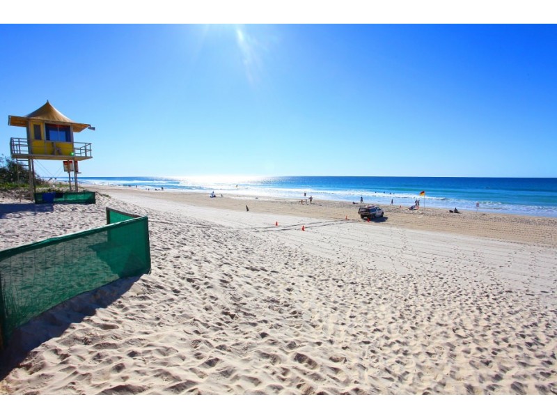 2/30 Chelsea Avenue, Broadbeach QLD 4218