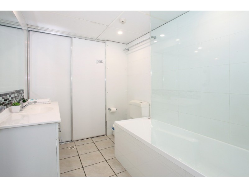 3A ‘Seacrest’ 1 Higman Street, Surfers Paradise QLD 4217