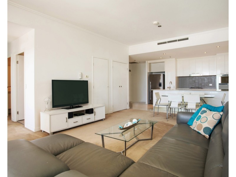 1804/33 T E Peters Drive ‘Freshwater Point’, Broadbeach Waters QLD 4218