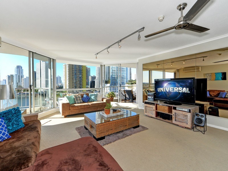39/63 Cavill Avenue ‘The Moorings’, Surfers Paradise QLD 4217