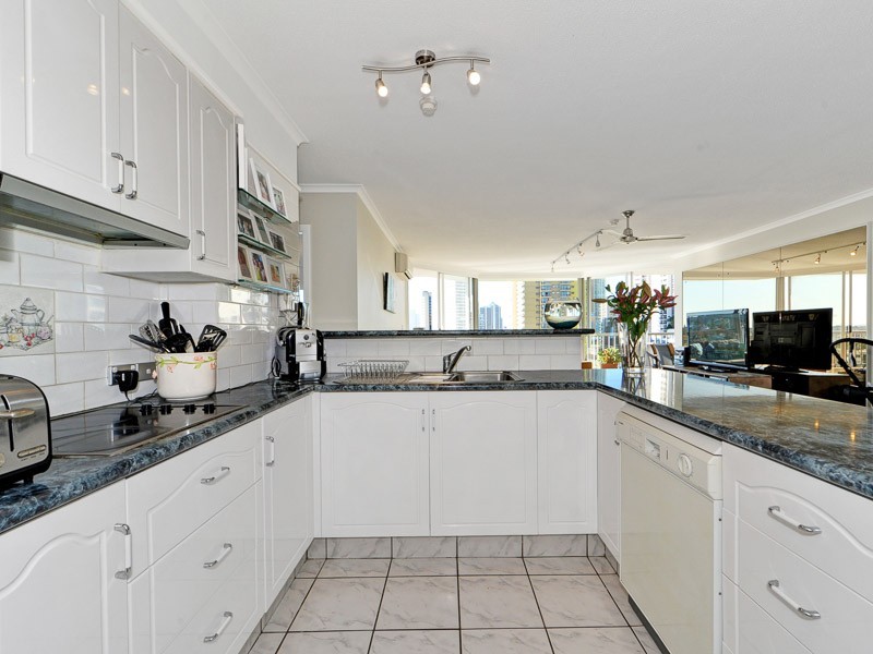 39/63 Cavill Avenue ‘The Moorings’, Surfers Paradise QLD 4217