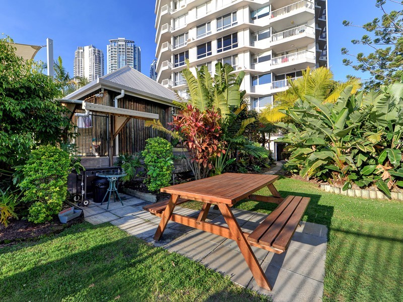 39/63 Cavill Avenue ‘The Moorings’, Surfers Paradise QLD 4217
