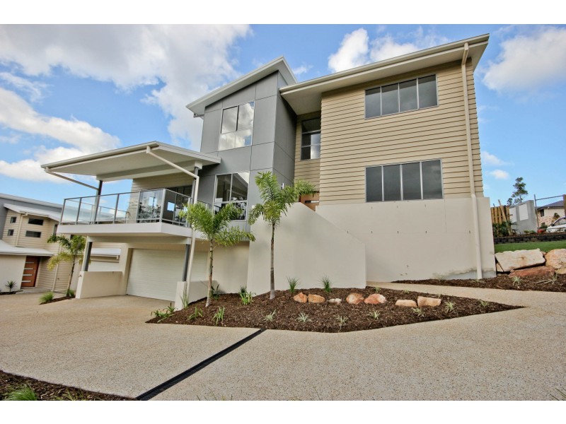 37a Diamantina Circuit, Pacific Pines QLD 4211