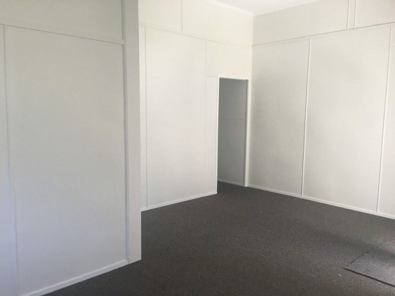 1/80 Eugaree St, Southport QLD 4215