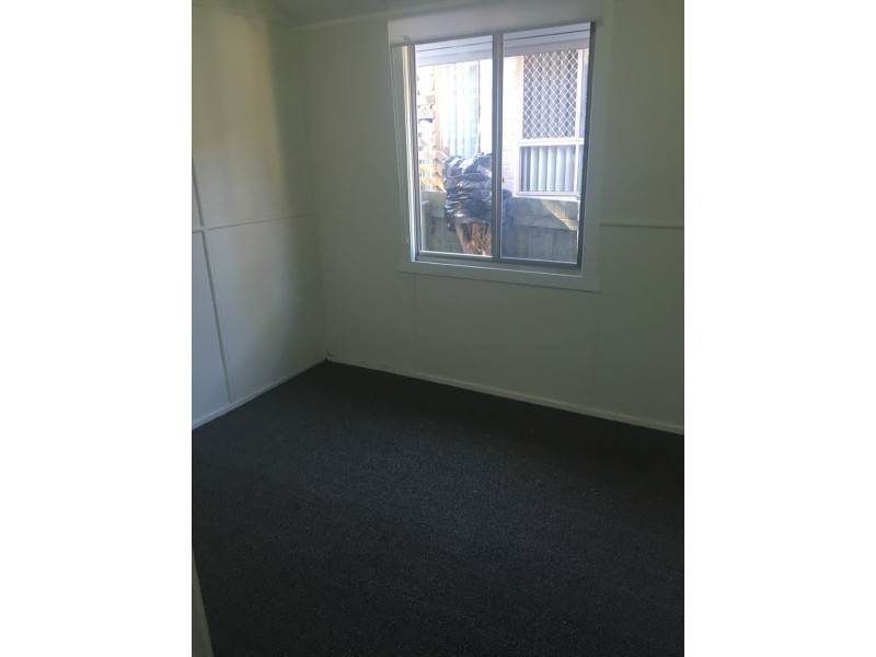 1/80 Eugaree St, Southport QLD 4215