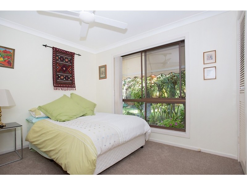 11 Forster Avenue, Sorrento QLD 4217