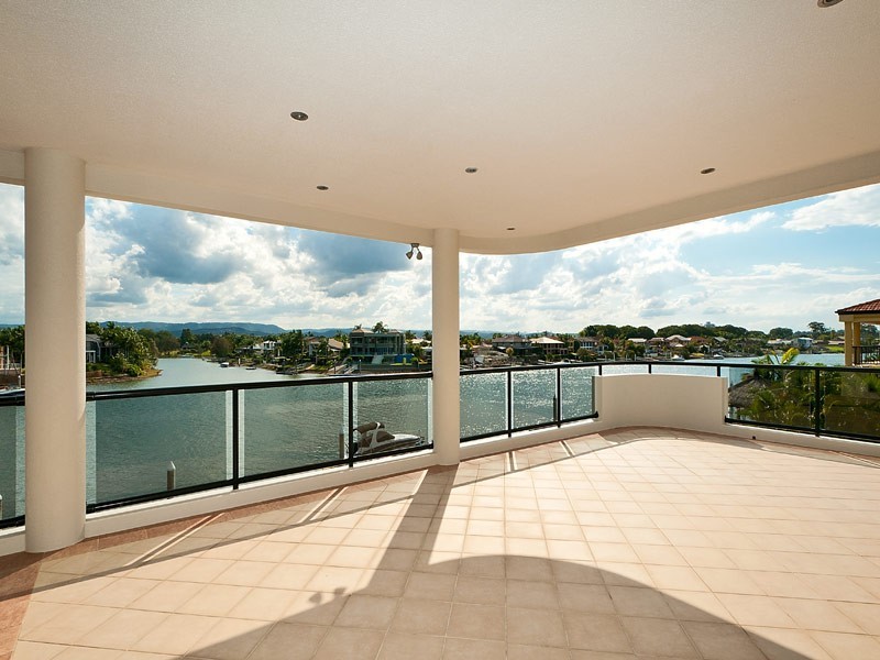 65 Sir Bruce Small Boulevard, Benowa Waters QLD 4217
