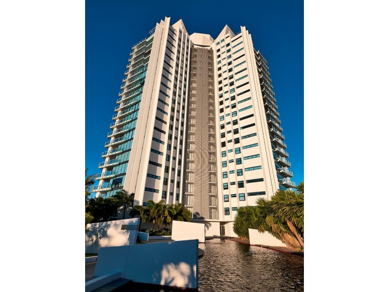 2103/230 Marine Parade, Labrador QLD 4215