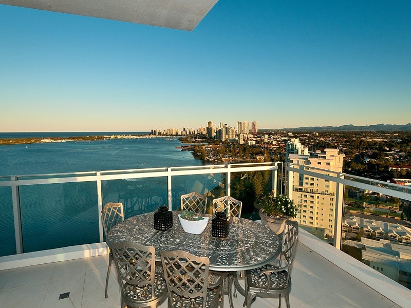 2103/230 Marine Parade, Labrador QLD 4215