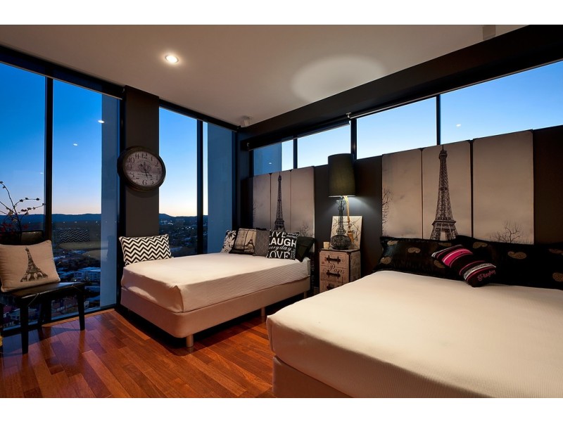 2103/230 Marine Parade, Labrador QLD 4215