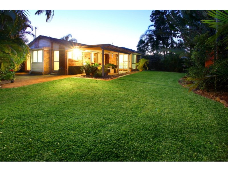 4 Widford Court, Carrara QLD 4211