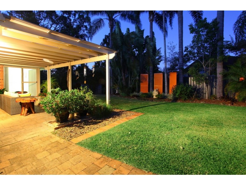 4 Widford Court, Carrara QLD 4211