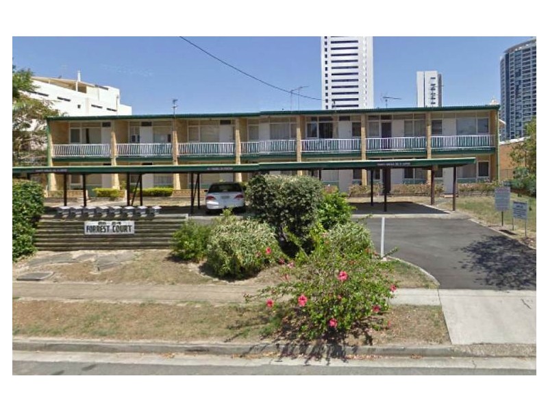 1/22 Philip Ave, Broadbeach QLD 4218