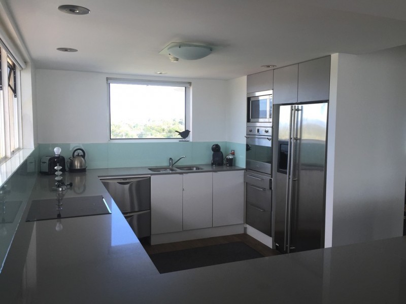 15/204 Marine Pde, Labrador QLD 4215
