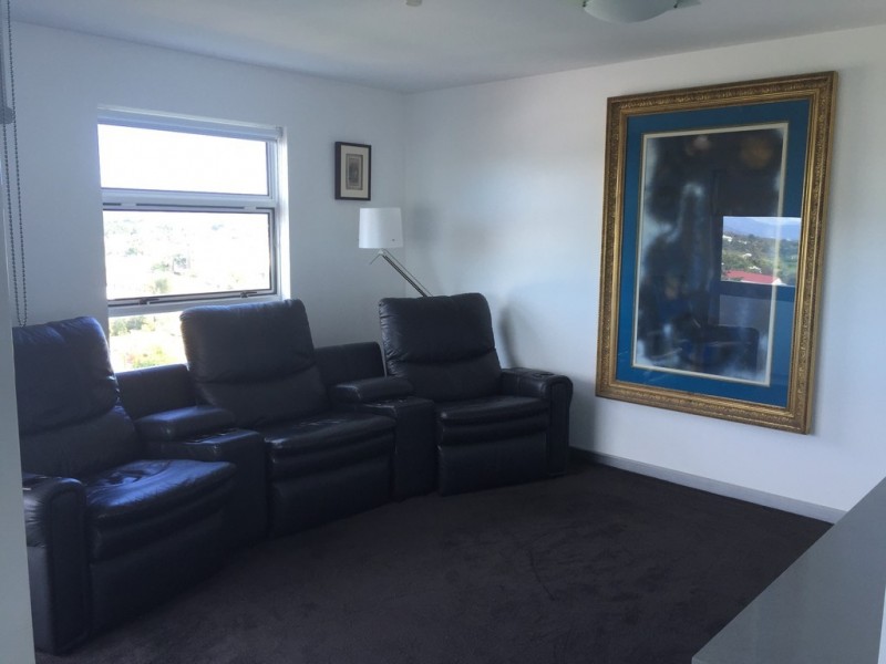 15/204 Marine Pde, Labrador QLD 4215