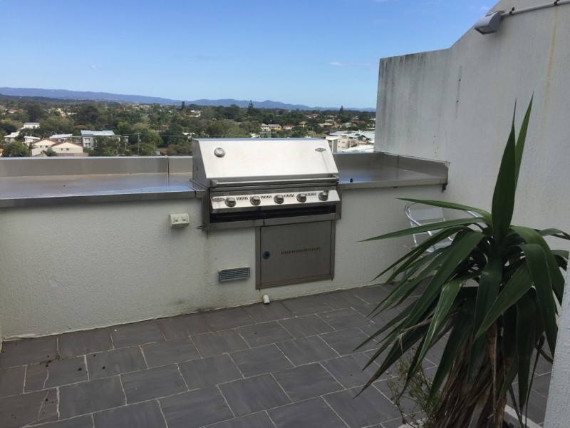 15/204 Marine Pde, Labrador QLD 4215
