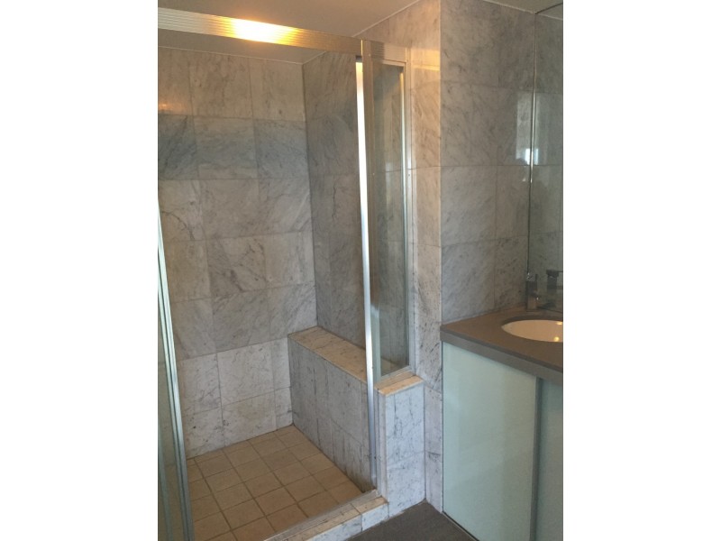 15/204 Marine Pde, Labrador QLD 4215
