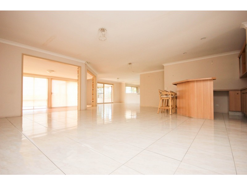 69 Cassowary Drive, Burleigh Waters QLD 4220