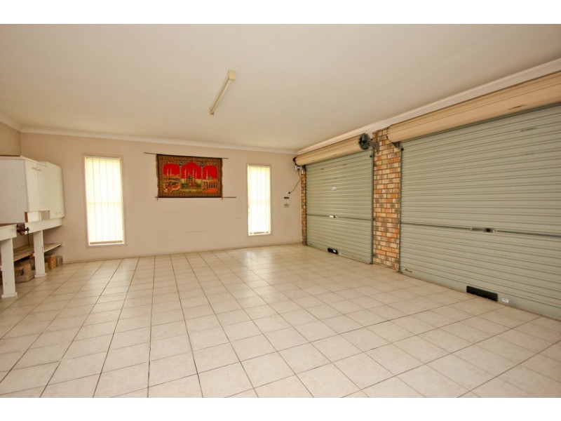 69 Cassowary Drive, Burleigh Waters QLD 4220