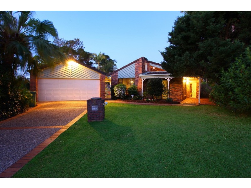 3 Queenscliff Crescent, Robina QLD 4226