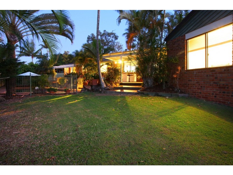 3 Queenscliff Crescent, Robina QLD 4226