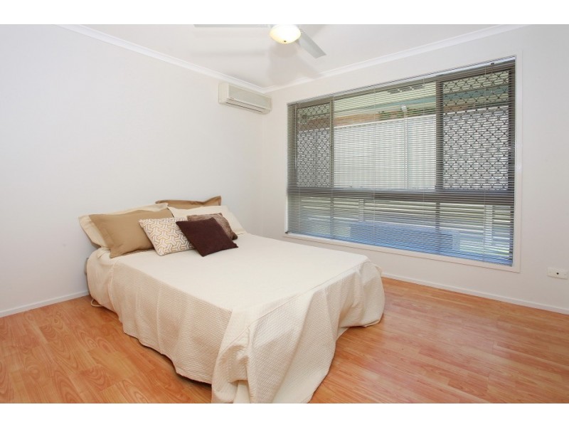 4 Macedon Close, Robina QLD 4226