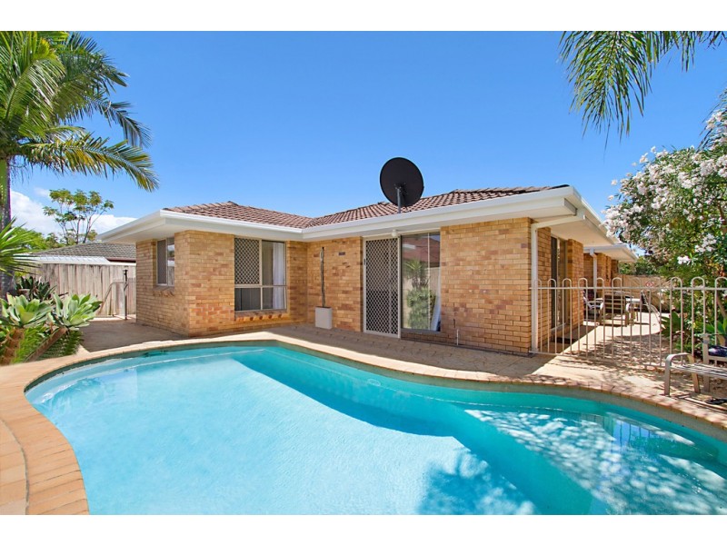 296 Christine Avenue, Varsity Lakes QLD 4227