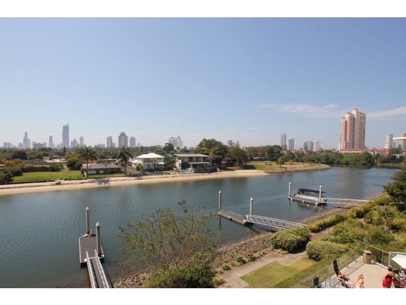 2604 “Freshwater Point” 33 TE Peters Drive, Broadbeach QLD 4218